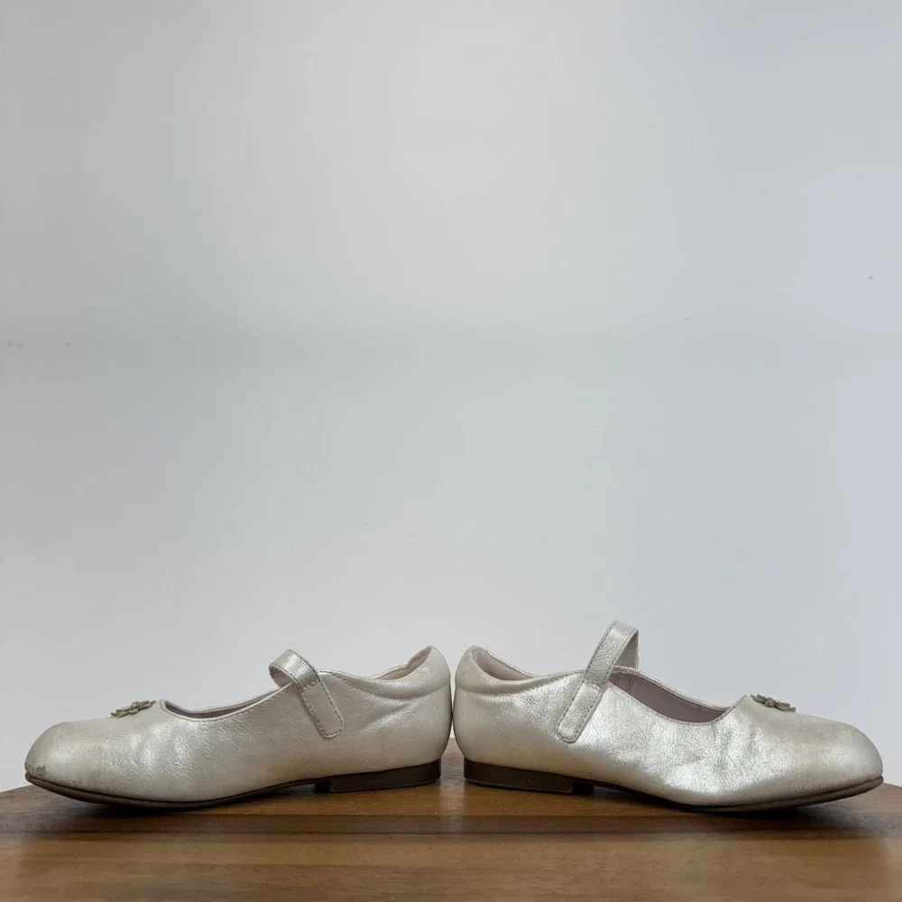 Nina size 11
